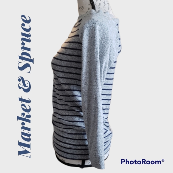 Market & Spruce Sweater - Picture 3 of 4